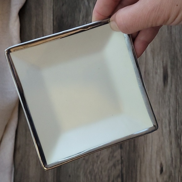 J Crew Trinket Jewelry Trays Set of Two - Picture 2 of 7